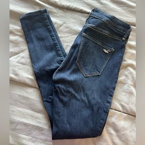 Hollister Curvy High Rise jean legging. Size 5R. W27 L28